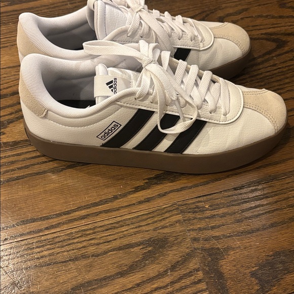 Adidas VL Court 2.0 Shoes - Picture 5 of 7